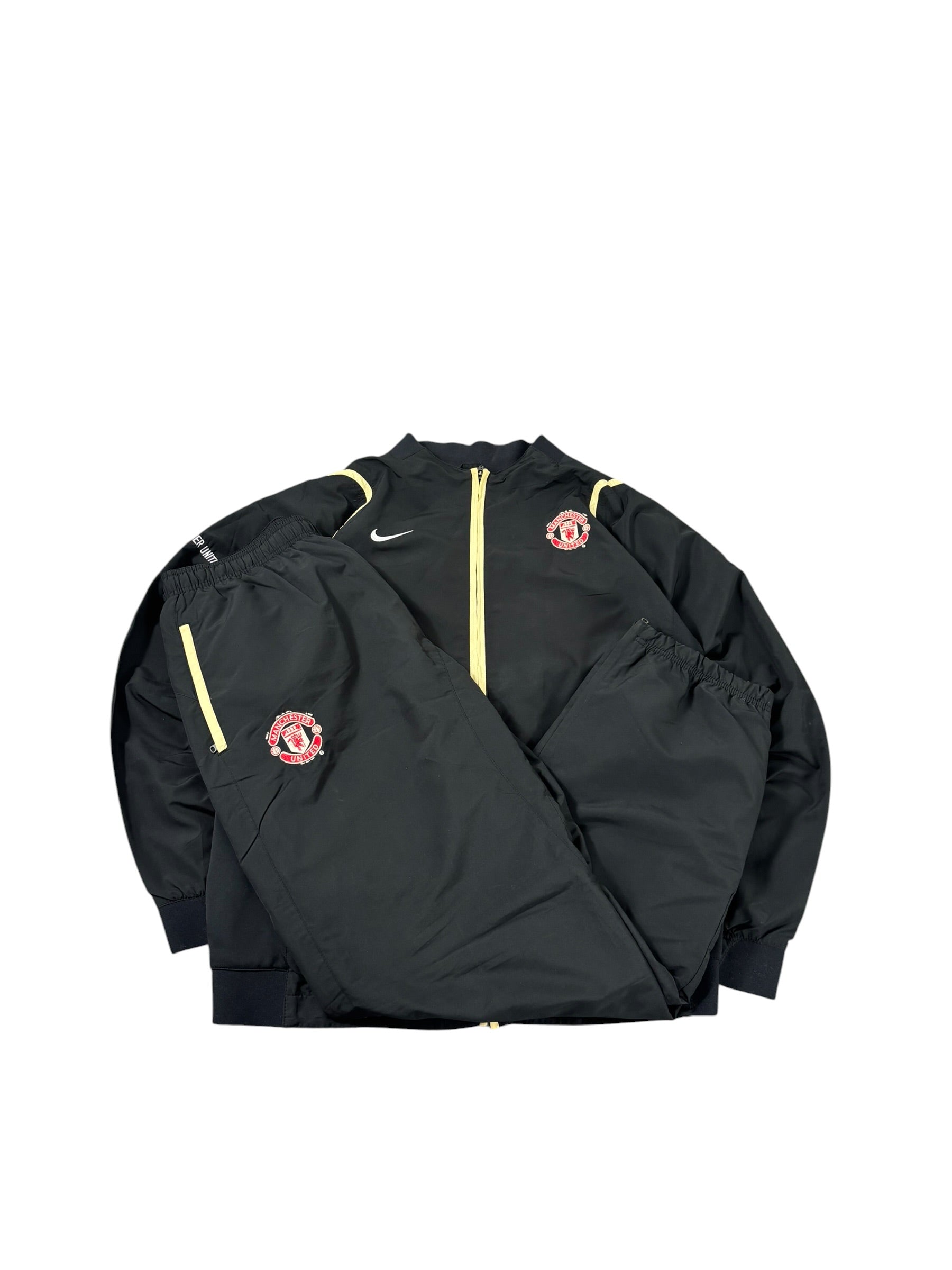 Tracksuit Manchester United x Nike — Manchester United · Nike