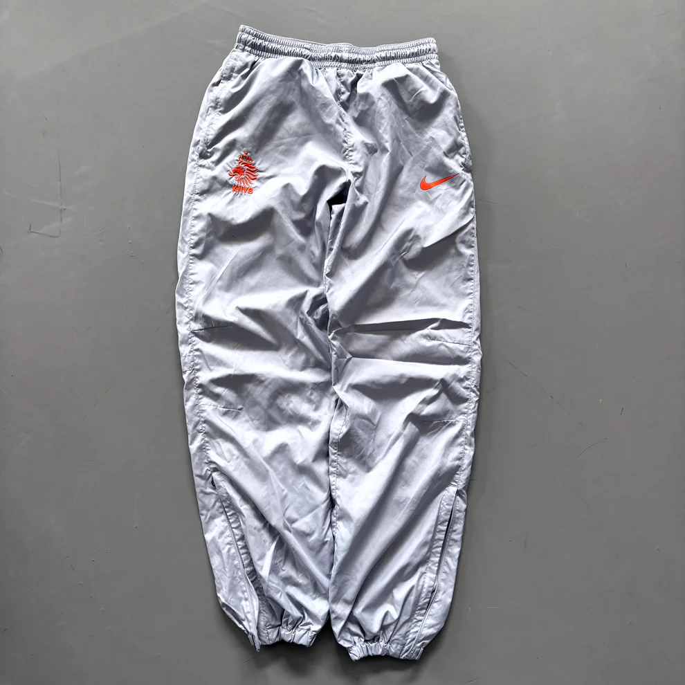 Tracksuit esportivo vintage Nike x Holanda 2010 — OffSide · Vintage