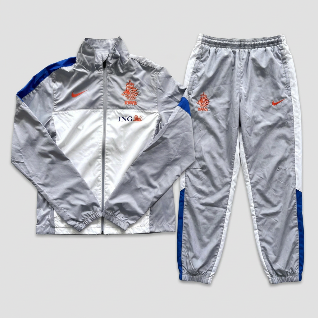 Tracksuit esportivo vintage Nike x Holanda 2010 — OffSide · Vintage
